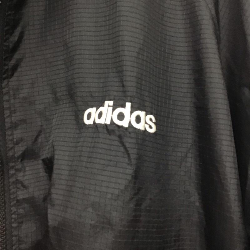 アディダス adidas ジャケット、上着 ジャンパー、ブルゾン ジップアップジャケット ナイロンジャケット アウター 古着 L ロゴ、文字 黒 / ブラック /  メンズ USED 古着 中古 10138882