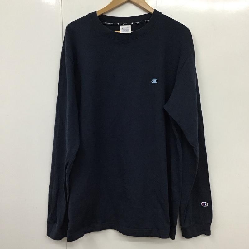 チャンピオン Champion カットソー 長袖 c8-t403 長袖カットソー クルーネックカットソー XXL ロゴ、文字 紺 / ネイビー /  メンズ USED 古着 中古 10131355