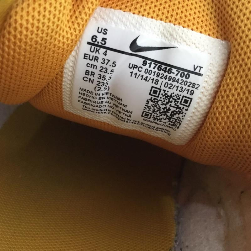 ナイキ NIKE スニーカー スニーカー 917646-700 W AIR MAX 97 PRM 23.5cm 23.5cm ワンポイント 黄 / イエロー / X 白 / ホワイト /  レディース USED 古着 中古 10141554