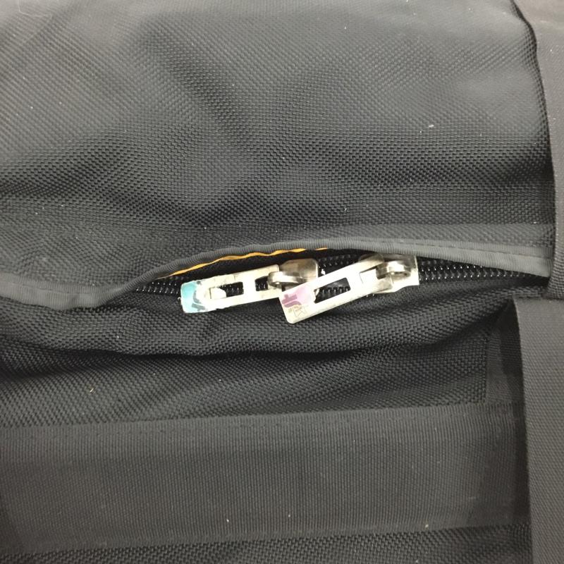 パタゴニア patagonia スーツケース、トランク スーツケース、トランク キャリーバッグ トラベルバッグ 二輪 ボストンバッグ ロゴ、文字 黒 / ブラック /  メンズ USED 古着 中古 10145624