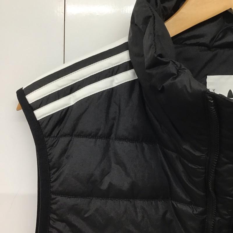アディダス adidas ベスト ベスト ジップアップベスト ダウンベスト ノースリーブ ロゴ、文字 黒 / ブラック /  メンズ USED 古着 中古 10140139