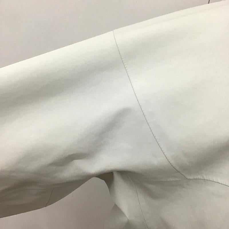ザノースフェイス THE NORTH FACE ジャケット、上着 ジャケット、ブレザー NP12261 UNDYED GTX JACKET L ロゴ、文字 白 / ホワイト /  メンズ USED 古着 中古 10117975