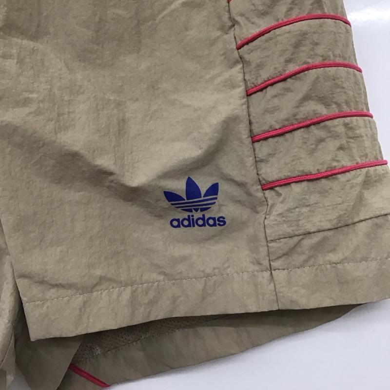 アディダス adidas パンツ ショートパンツ GD2424 ラージロゴショーツ S ロゴ、文字 ベージュ / ベージュ /  レディース USED 古着 中古 10138874