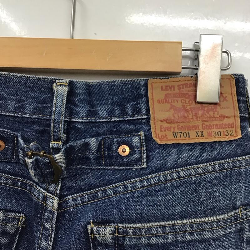 リーバイス Levi s パンツ デニム、ジーンズ W701XX ボタンフライ W30 L32 30インチ 無地 青 / ブルー /  メンズ USED 古着 中古 10113925
