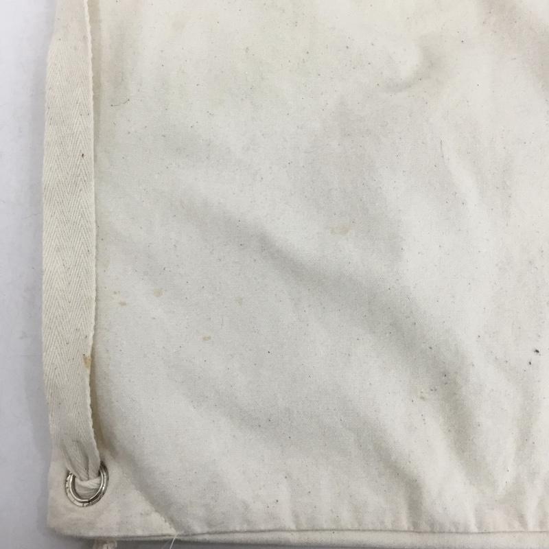 メゾンキツネ MAISON KITSUNE リュックサック、デイパック リュックサック、デイバッグ TOTE BACKPACK RESTING FOX プリント アイボリー / アイボリー /  メンズ USED 古着 中古 10143551