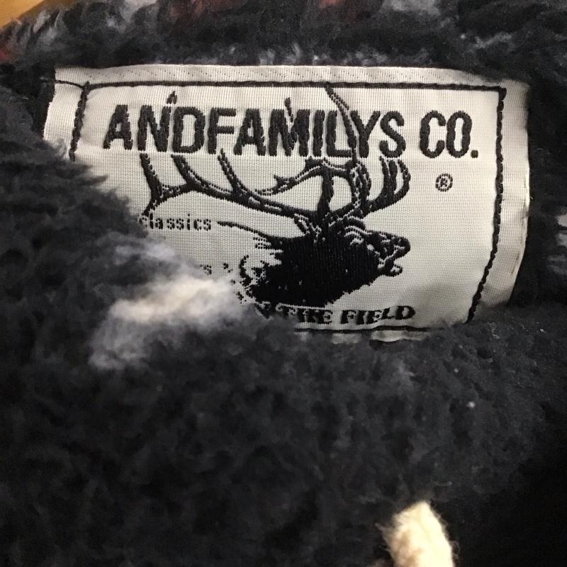 アンドファミリー ANDFAMILY ジャケット、上着 ジャケット、ブレザー sw2012638 StandCollarBoaSweat フリースプルオーバージャケット スタンドカラー L プリント 黒 / ブラック /  メンズ USED 古着 中古 10143432
