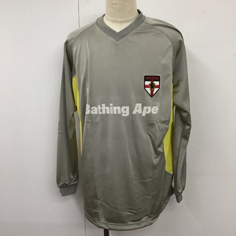 アベイシングエイプ A BATHING APE カットソー 長袖 長袖カットソー Vネックカットソー ロングスリーブカットソー ロゴ、文字 灰 / グレー /  メンズ USED 古着 中古 10119527