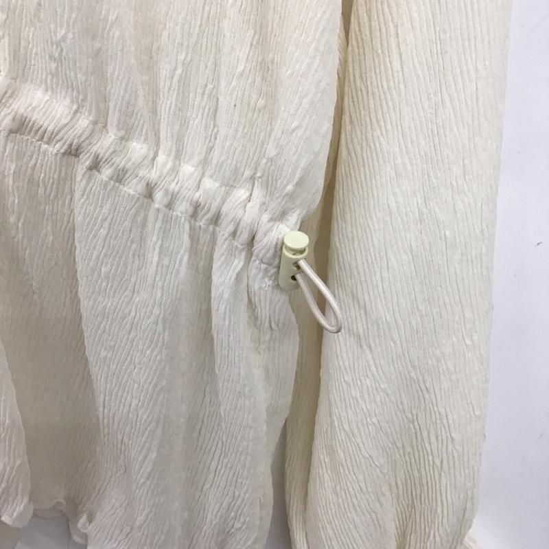 ナイスクラップ NICE CLAUP パーカー 長袖 300050 プリーツ シアー FREE 無地 オフホワイト / オフホワイト /  レディース USED 古着 中古 10146928