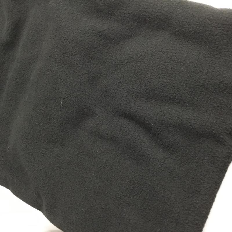 ジーユー GU マフラー マフラー 361-338412 中綿マフラー UNDERCOVER ポケット付き ロゴ、文字 紺 / ネイビー /  メンズ USED 古着 中古 10143935