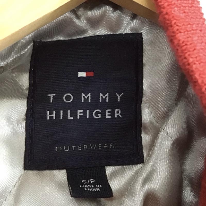 トミーヒルフィガー TOMMY HILFIGER ジャケット、上着 ジャンパー、ブルゾン スタジャン アウター 古着 前ボタン S ロゴ、文字 赤 / レッド /  メンズ USED 古着 中古 10146741