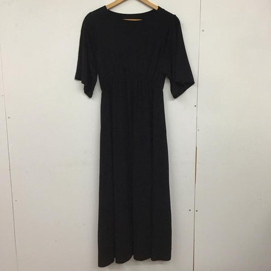 アズールバイマウジー AZUL BY MOUSSY ワンピース ロングスカート 250hsf83-048d T/Fクリーンクールワンピース M 無地 黒 / ブラック /  レディース USED 古着 中古 10149082