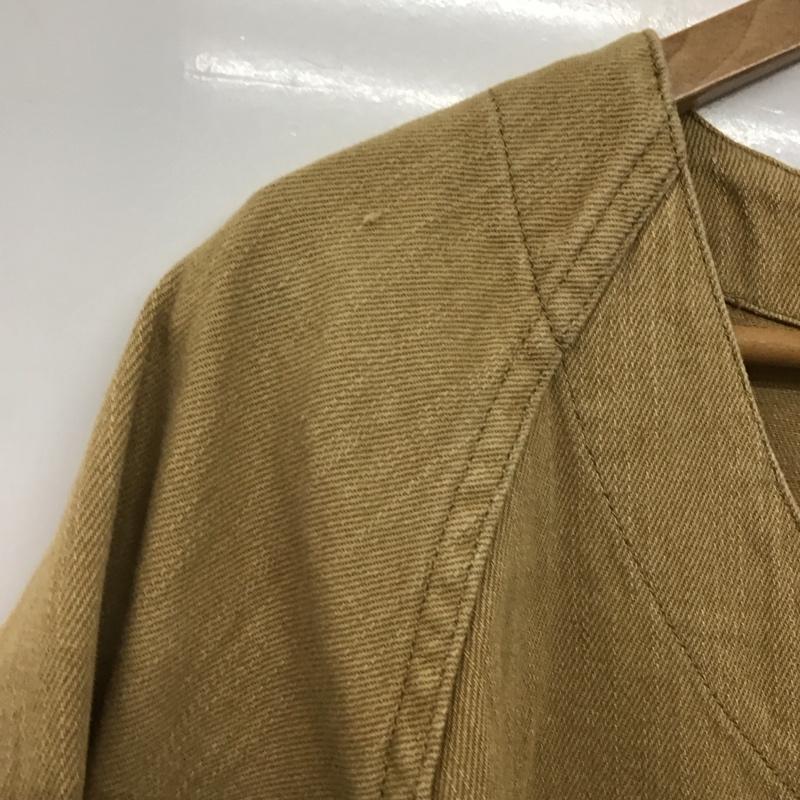 ペニーズ PENNEY S ジャケット、上着 ジャケット、ブレザー カジュアルジャケット アウター ノーカラージャケット ロゴ、文字 ベージュ / ベージュ /  メンズ USED 古着 中古 10142346