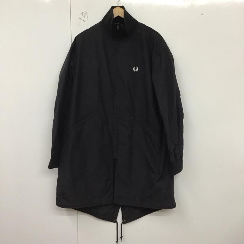 フレッドペリー FRED PERRY ジャケット、上着 ジャンパー、ブルゾン J4582/102 Double Layered JKT 3WAY アウター ジャンパー S 無地 黒 / ブラック /  メンズ USED 古着 中古 10129927