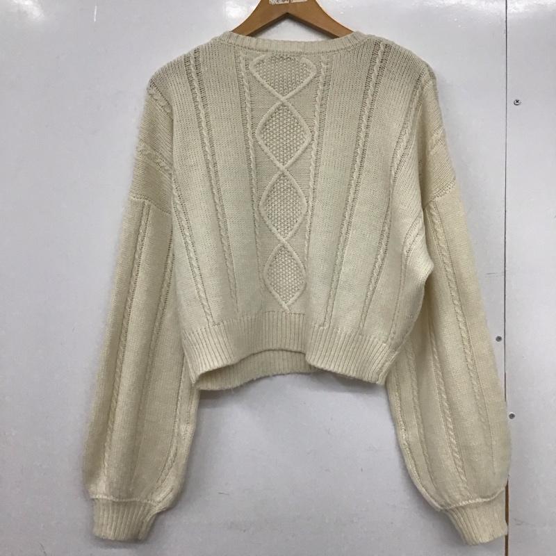 オリーブデオリーブ OLIVE des OLIVE ニット、セーター 長袖 1350100604 お花刺繍ケーブルニット ポンポン クルーネック FREE 刺繍 オフホワイト / オフホワイト /  レディース USED 古着 中古 10146412