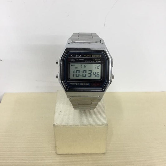 カシオ CASIO 腕時計 デジタル A158W ロゴ、文字 銀 / シルバー /  メンズ USED 古着 中古 10147438