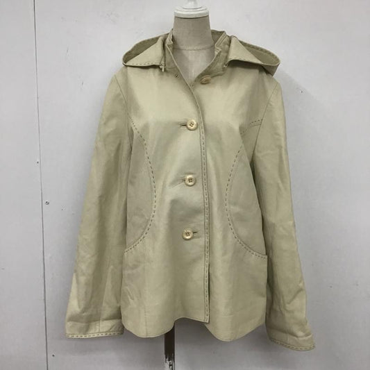 バルマン BALMAIN ジャケット、上着 ジャケット、ブレザー ラムレザージャケット フード付きジャケット 前ボタンレザージャケット アウター 無地 白 / ホワイト /  レディース USED 古着 中古 10106282