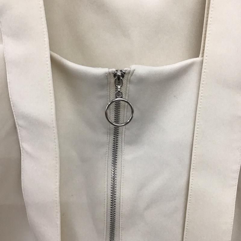 チコ CHICO ジャンパースカート ジャンパースカート CHZ1031109A0002 ポンチジャンパースカート FREE 無地 白 / ホワイト /  レディース USED 古着 中古 10140634