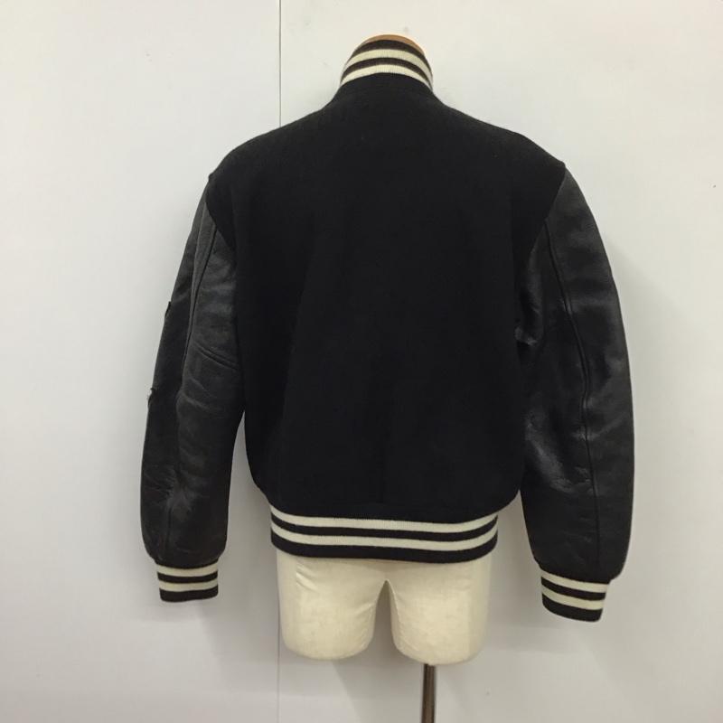 アベイシングエイプ A BATHING APE ジャケット、上着 ジャンパー、ブルゾン スタジャン アウター ジャンパー 前ボタンジャケット 初期スタッフ限定 M ロゴ、文字 黒 / ブラック /  メンズ USED 古着 中古 10119496