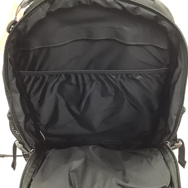 シュプリーム Supreme リュックサック、デイパック リュックサック、デイバッグ Backpack 2023FW タグ付き ロゴ、文字 黒 / ブラック /  メンズ USED 古着 中古 10115066