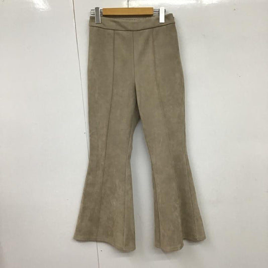 ムルーア MURUA パンツ スラックス 012060700101-04 バックスリットスウェードパンツ フレアパンツ センタータック スウェードパンツ FREE 無地 ベージュ / ベージュ /  レディース USED 古着 中古 10105655