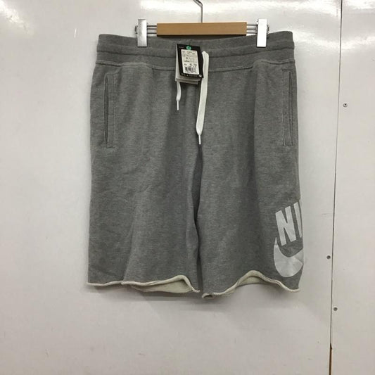 ナイキ NIKE パンツ ショートパンツ ハーフパンツ ショートパンツ カジュアルパンツ スウェットパンツ XXL ロゴ、文字 灰 / グレー /  メンズ USED 古着 中古 10150865