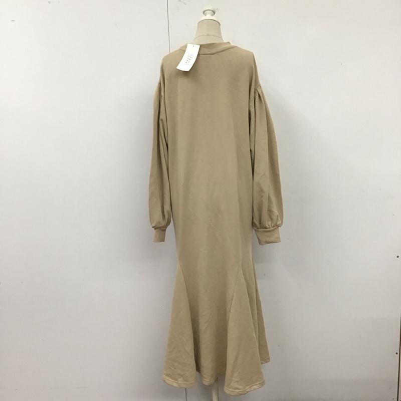 ローリーズファーム LOWRYS FARM ワンピース ロングスカート タグ付 マーメイドワンピース M 無地 ベージュ / ベージュ /  レディース USED 古着 中古 10121736