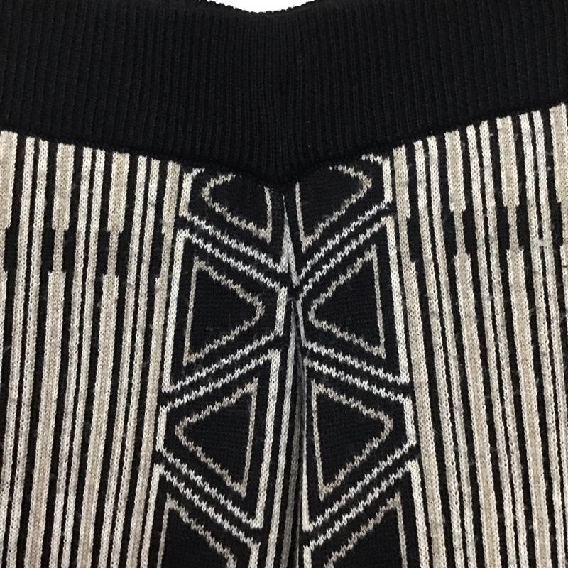 オズモーシス OSMOSIS ボトムス ボトムス 591240-418K ジャガードニットパンツ ニットパンツ 総柄 黒 / ブラック / X 白 / ホワイト / X ベージュ / ベージュ /  レディース USED 古着 中古 10131286