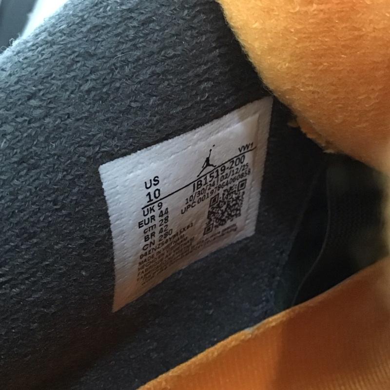 ナイキ NIKE スニーカー スニーカー IB1519-200 UNDEFEATED AIR JORDAN 4 RETRO OG SP 28cm 箱有 28.0cm ロゴ、文字 黒 / ブラック / X カーキ / カーキ /  メンズ USED 古着 中古 10141045