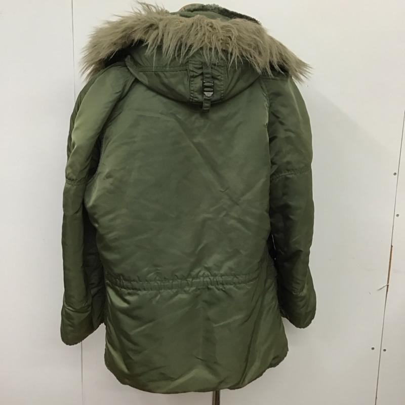 アルファインダストリー Alpha Industries ジャケット、上着 ジャンパー、ブルゾン ジップアップ M 無地 カーキ / カーキ /  メンズ USED 古着 中古 10115251
