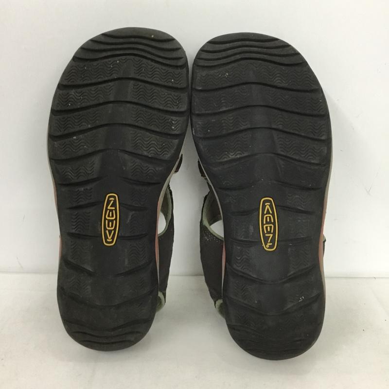 キーン KEEN サンダル サンダル EU0509 アウトドアシューズ アウトドアサンダル 28cm 28.0cm ロゴ、文字 マルチカラー / マルチカラー /  メンズ USED 古着 中古 10149670
