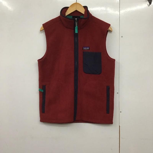 パタゴニア patagonia ベスト ベスト ジップアップベスト フリースベスト ノースリーブ スタンドカラー S ロゴ、文字 赤 / レッド /  メンズ USED 古着 中古 10141977