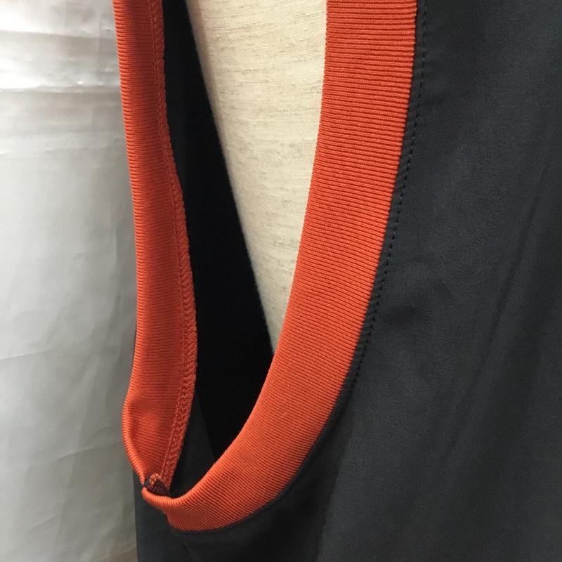 ナイキ NIKE パーカー 半袖 DM6663-010 ノースリーブパーカー DRY-FIT XXL ワンポイント 黒 / ブラック /  メンズ USED 古着 中古 10115688