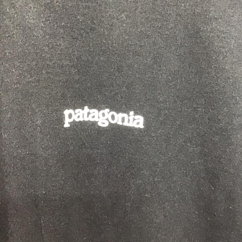 パタゴニア patagonia Tシャツ 半袖 半袖カットソー プリントTシャツ クルーネックカットソー S ロゴ、文字 黒 / ブラック /  メンズ USED 古着 中古 10140102