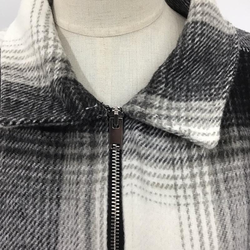 ザラ ZARA ジャケット、上着 ジャケット、ブレザー ジップアップジャケット ジャンパー ジャケット カジュアルジャケット アウター M チェック 白 / ホワイト / X 黒 / ブラック /  レディース USED 古着 中古 10124569