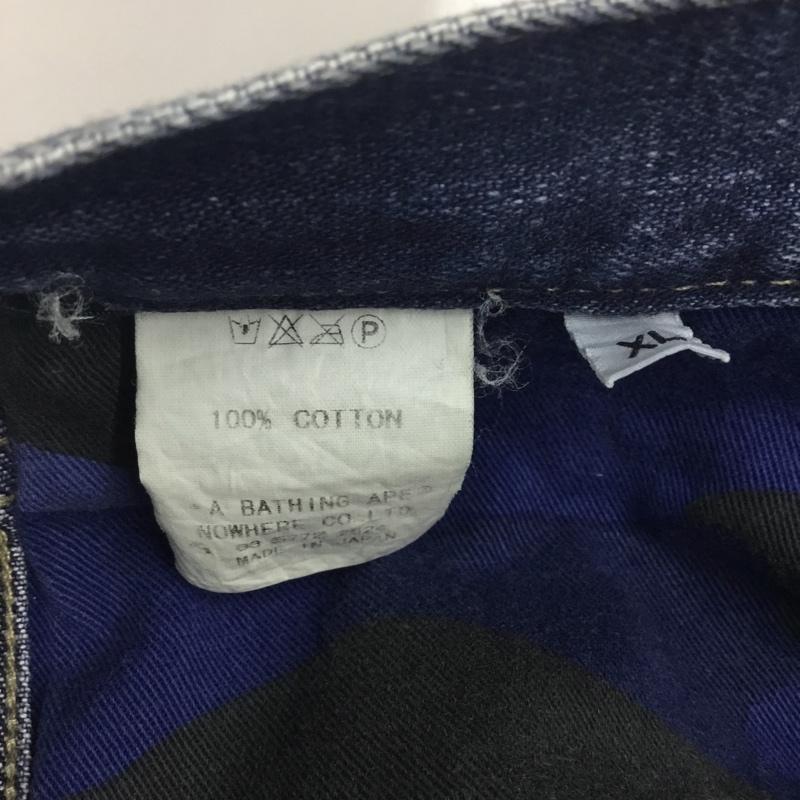 ベイプ BAPE パンツ デニム、ジーンズ デニムパンツ ストレートパンツ ワイドパンツ カジュアルパンツ XL プリント インディゴ / インディゴ /  メンズ USED 古着 中古 10118647
