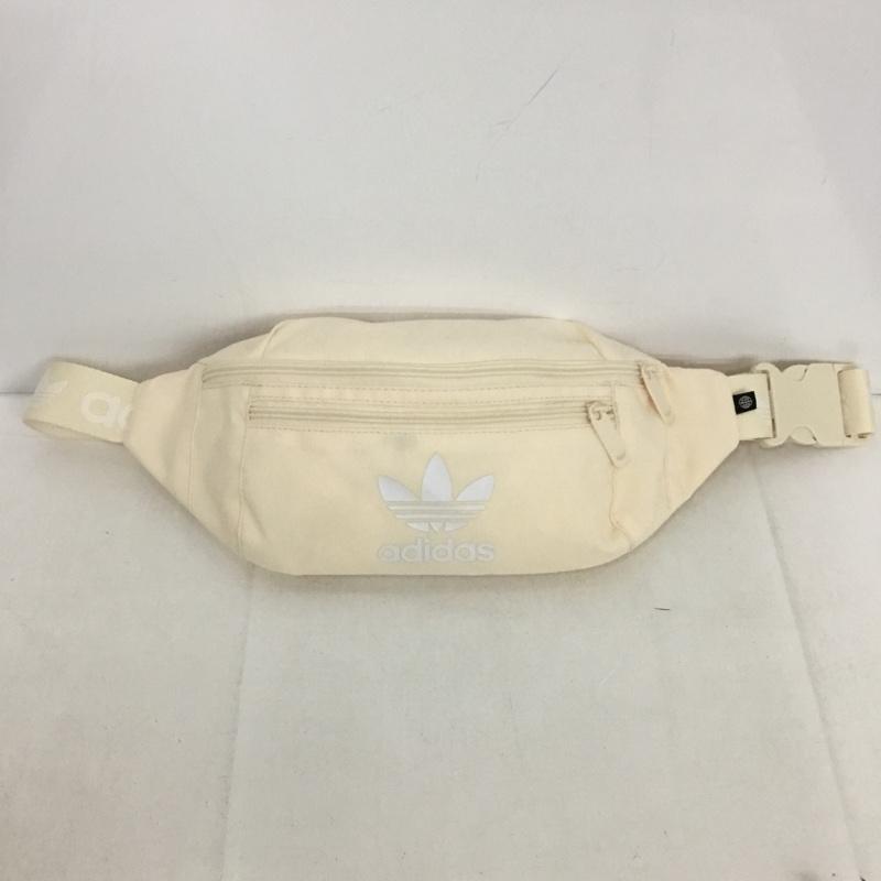 アディダス adidas ウエストバッグ ウエストバッグ HK2627 クラシックウエストバッグ ロゴ、文字 アイボリー / アイボリー /  メンズ USED 古着 中古 10134302