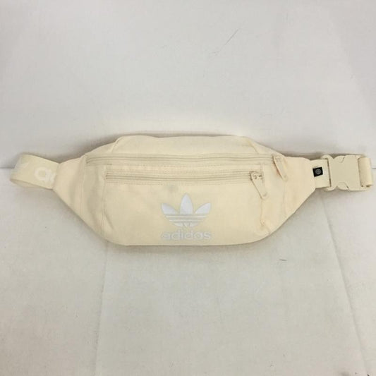 アディダス adidas ウエストバッグ ウエストバッグ HK2627 クラシックウエストバッグ ロゴ、文字 アイボリー / アイボリー /  メンズ USED 古着 中古 10134302