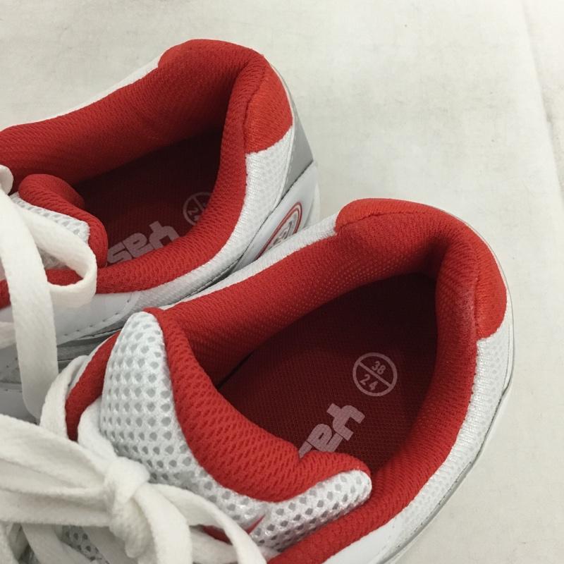 ヤサカ YASAKA スニーカー スニーカー E-200 ジェット インパクト 卓球シューズ 24cm 箱有 24.0cm ロゴ、文字 白 / ホワイト / X 赤 / レッド /  レディース USED 古着 中古 10147915