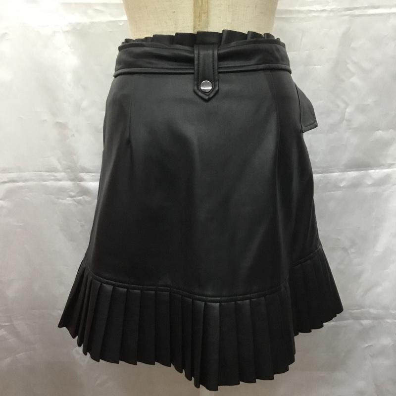 ザラ ZARA スカート ミニスカート 3046 276 800 フェイクレザー プリーツ XS 無地 黒 / ブラック /  レディース USED 古着 中古 10107287