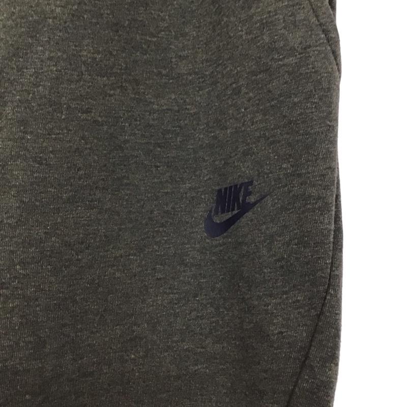 ナイキ NIKE ボトムス ボトムス 805163-330 フリースパンツ スポーツウェア XL ロゴ、文字 カーキ / カーキ /  メンズ USED 古着 中古 10114617
