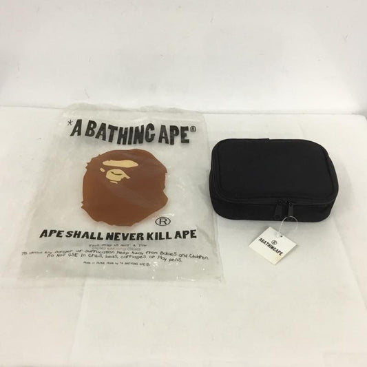 アベイシングエイプ A BATHING APE ポーチ ポーチ 小物入れ 迷彩 ロゴ、文字 黒 / ブラック /  メンズ USED 古着 中古 10137918
