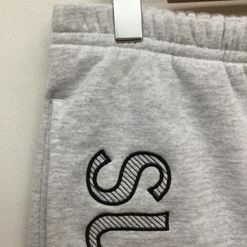 シュプリーム Supreme パンツ ショートパンツ S メンズ USED 古着 中古 10110473