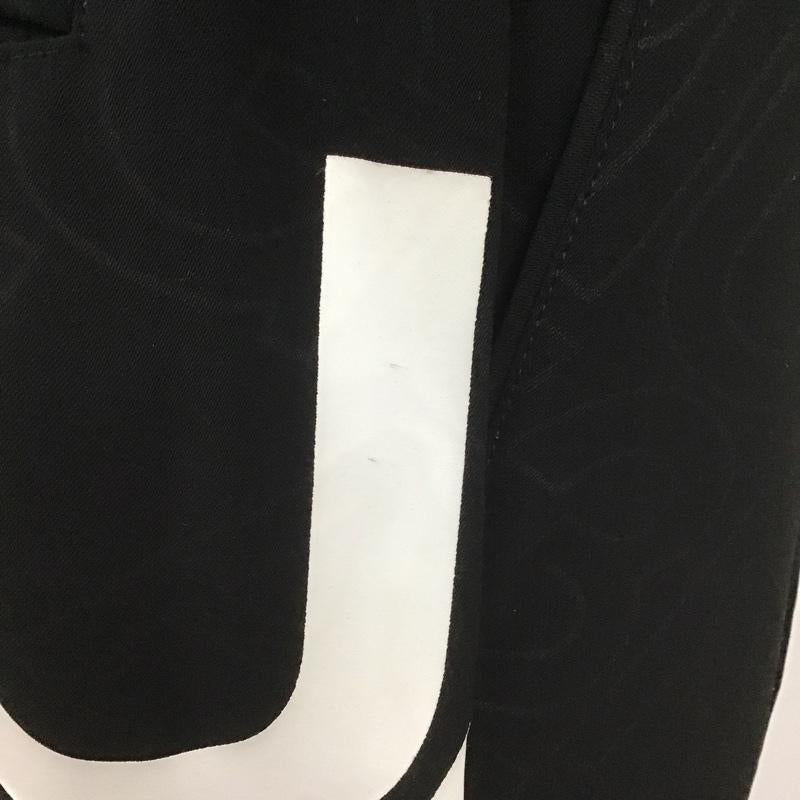 ウノピュウノウグァーレトレリラックス 1piu1uguale3 RELAX ボトムス ボトムス 総柄ロゴスラックス スウェット ジャージ カジュアルパンツ ロゴ、文字 黒 / ブラック /  メンズ USED 古着 中古 10105825