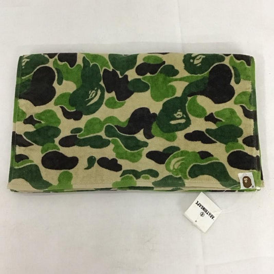 アベイシングエイプ A BATHING APE ファッション小物 ファッション小物 フェイスタオル マフラータオル 総柄 マルチカラー / マルチカラー /  メンズ USED 古着 中古 10141147