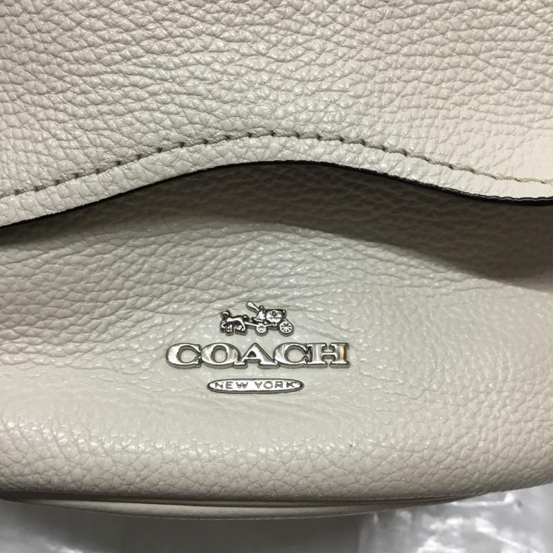 コーチ COACH ショルダーバッグ ショルダーバッグ F57543 巾着 ロゴ、文字 アイボリー / アイボリー /  レディース USED 古着 中古 10122293