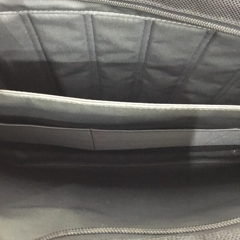 トゥミ TUMI ブリーフケース、書類かばん ブリーフケース、書類かばん GEN4 ビジネスバッグ ショルダー 2WAY ロゴ、文字 黒 / ブラック /  メンズ USED 古着 中古 10145868