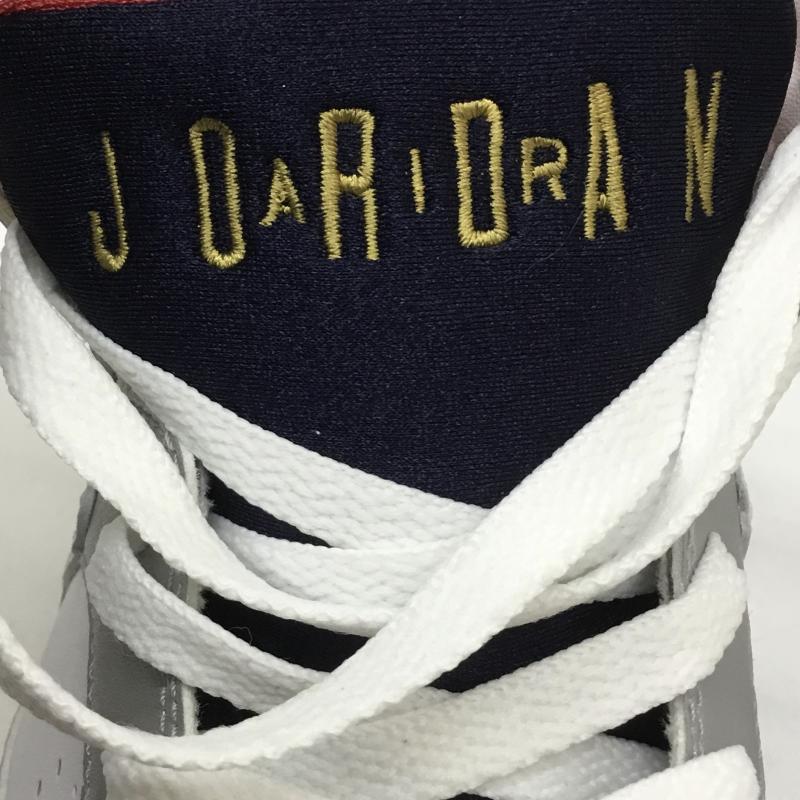 ナイキ NIKE スニーカー スニーカー 304775-135 28.0cm ロゴ、文字 白 / ホワイト /  メンズ USED 古着 中古 10110480