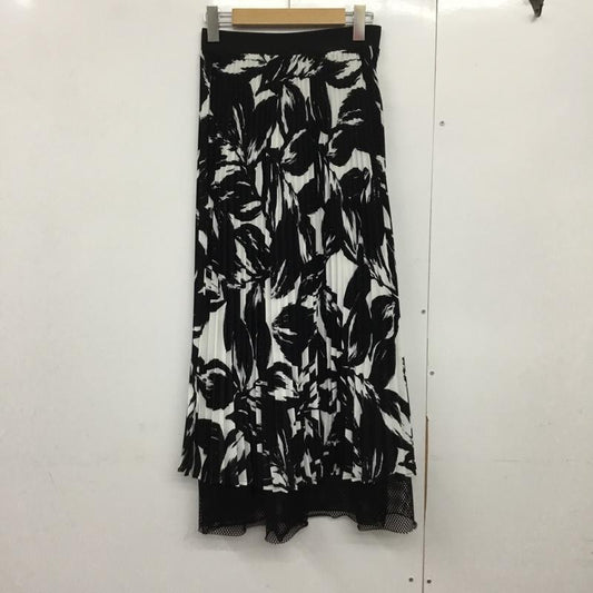 オズモーシス OSMOSIS スカート ロングスカート 597006-009S メッシュヘムプリーツスカート ONE SIZE 総柄 白 / ホワイト / X 黒 / ブラック /  レディース USED 古着 中古 10144653