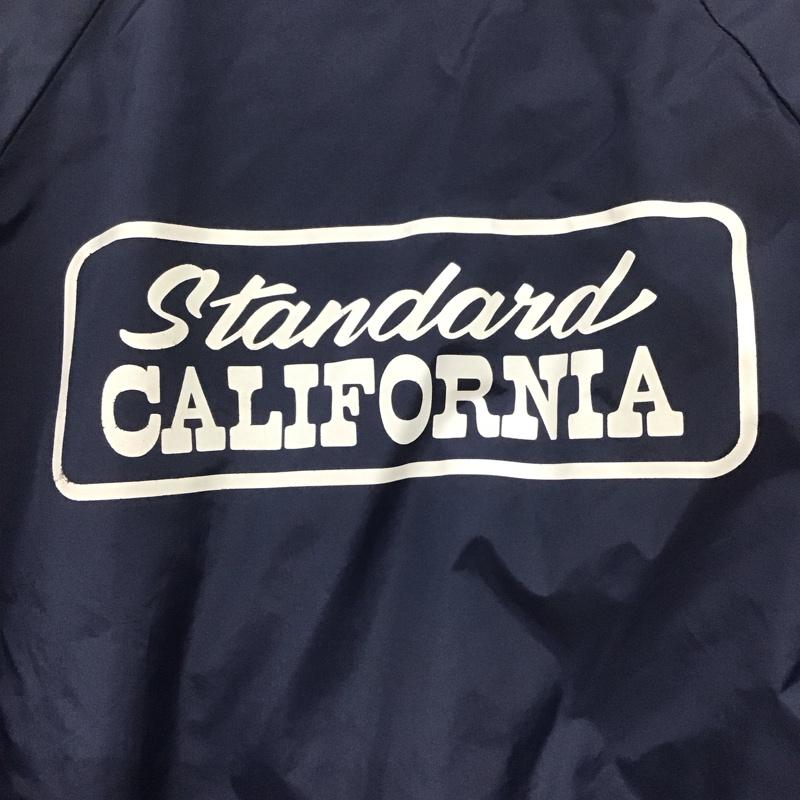 スタンダード カリフォルニア STANDARD CALIFORNIA ジャケット、上着 ジャンパー、ブルゾン ナイロンジャケット カジュアルジャケット アウター M ロゴ、文字 紺 / ネイビー /  メンズ USED 古着 中古 10139890