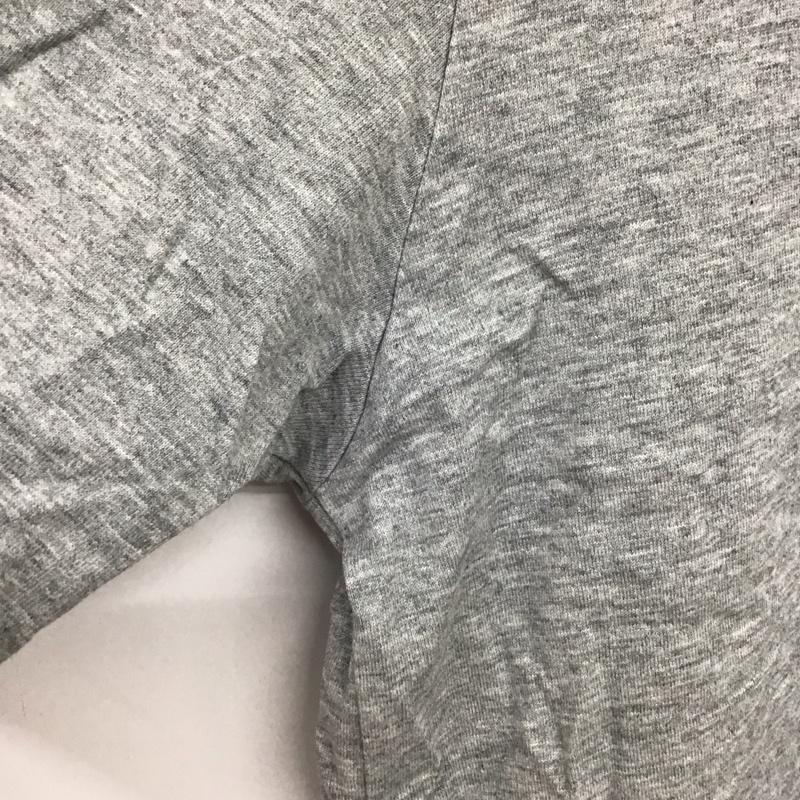 ポールスミス Paul Smith Tシャツ 半袖 半袖カットソー プリントTシャツ クルーネックカットソー XL ロゴ、文字 灰 / グレー /  メンズ USED 古着 中古 10135743